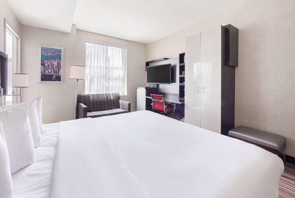 Hotel Herald By Luxurban. Trademark New York