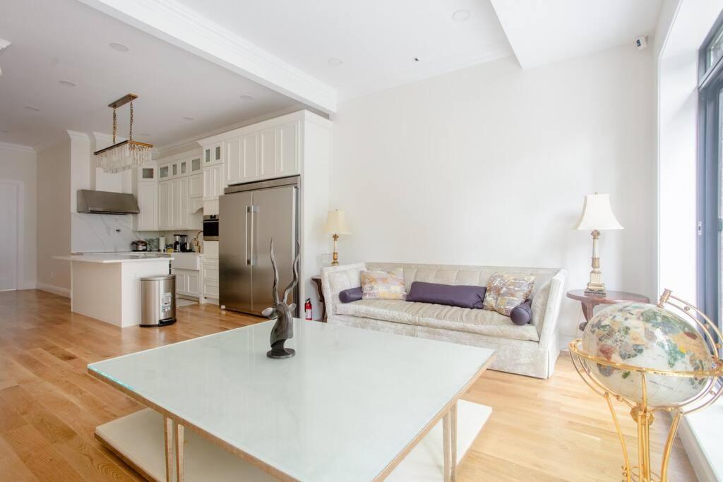 Little Manhattan Homestay *