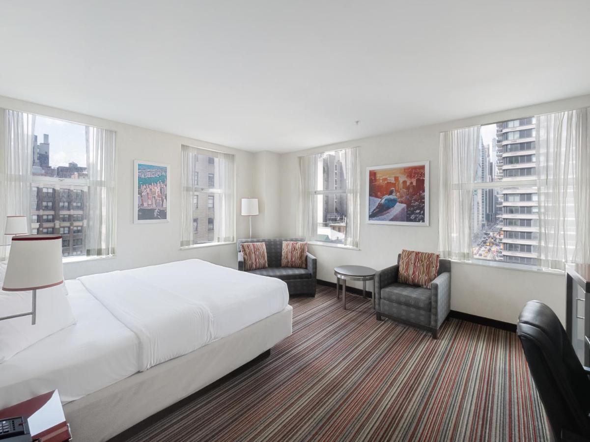 Courtyard By Marriott Manhattan/herald Square Hotel
