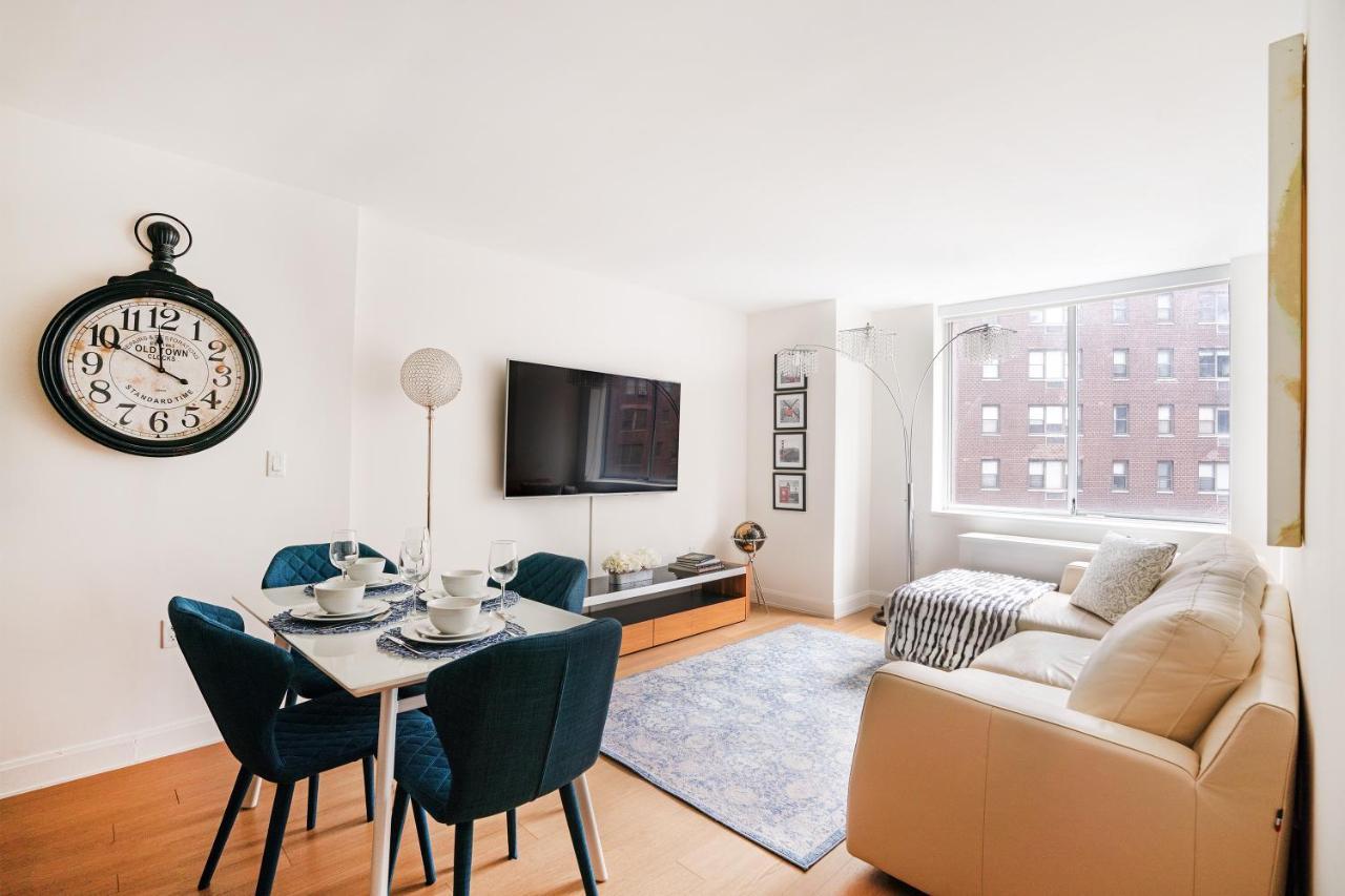 Midtown East 2 Bedroom Apartment