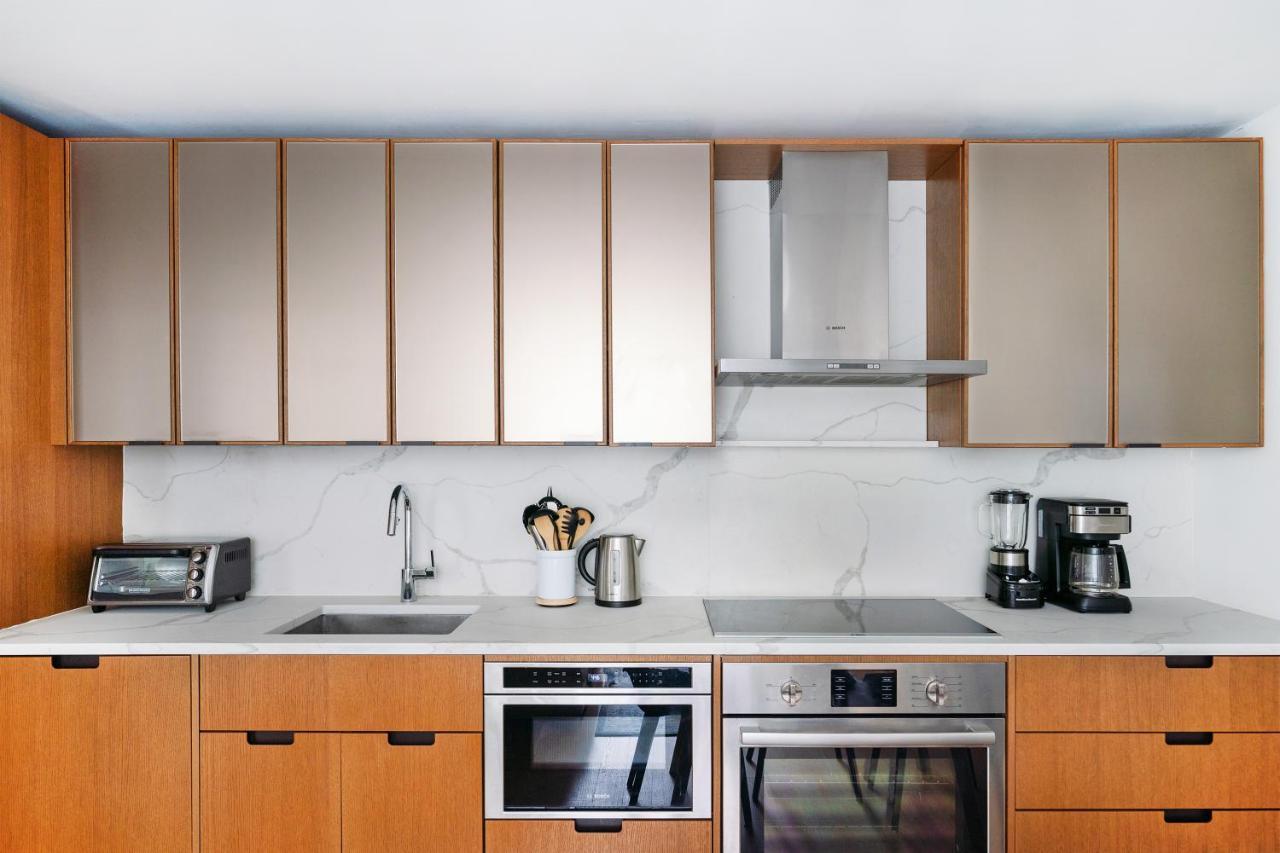 Midtown East 2 Bedroom Apartment