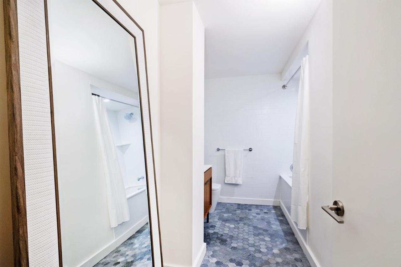 Midtown East 2 Bedroom