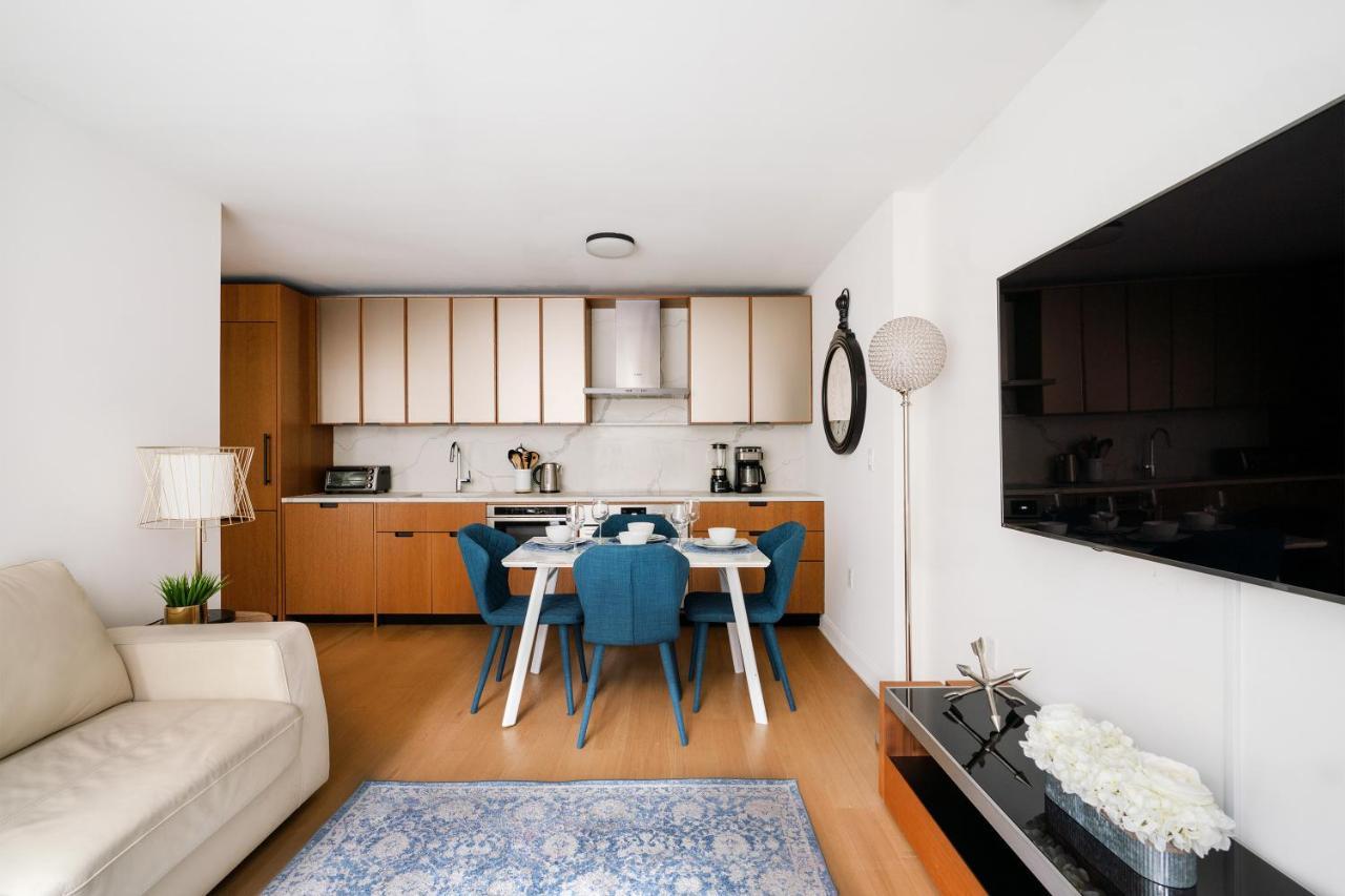 Midtown East 2 Bedroom Apartment *