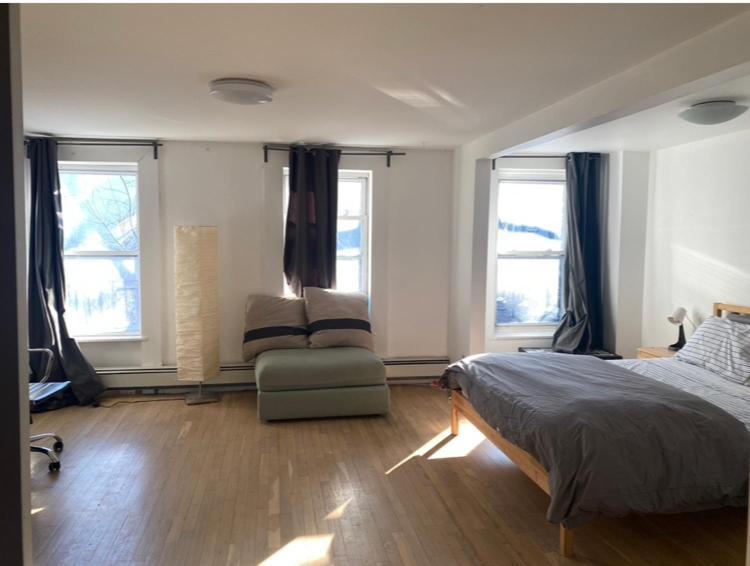 Locals Greene Apartment *