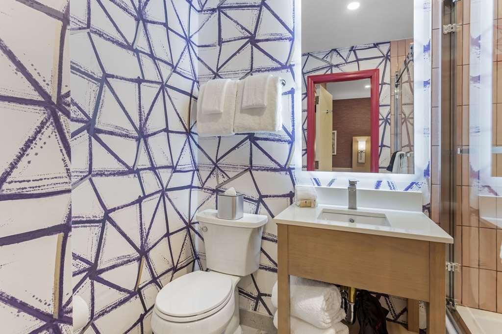 Mayfair Hotel, Ascend Collection Hotel