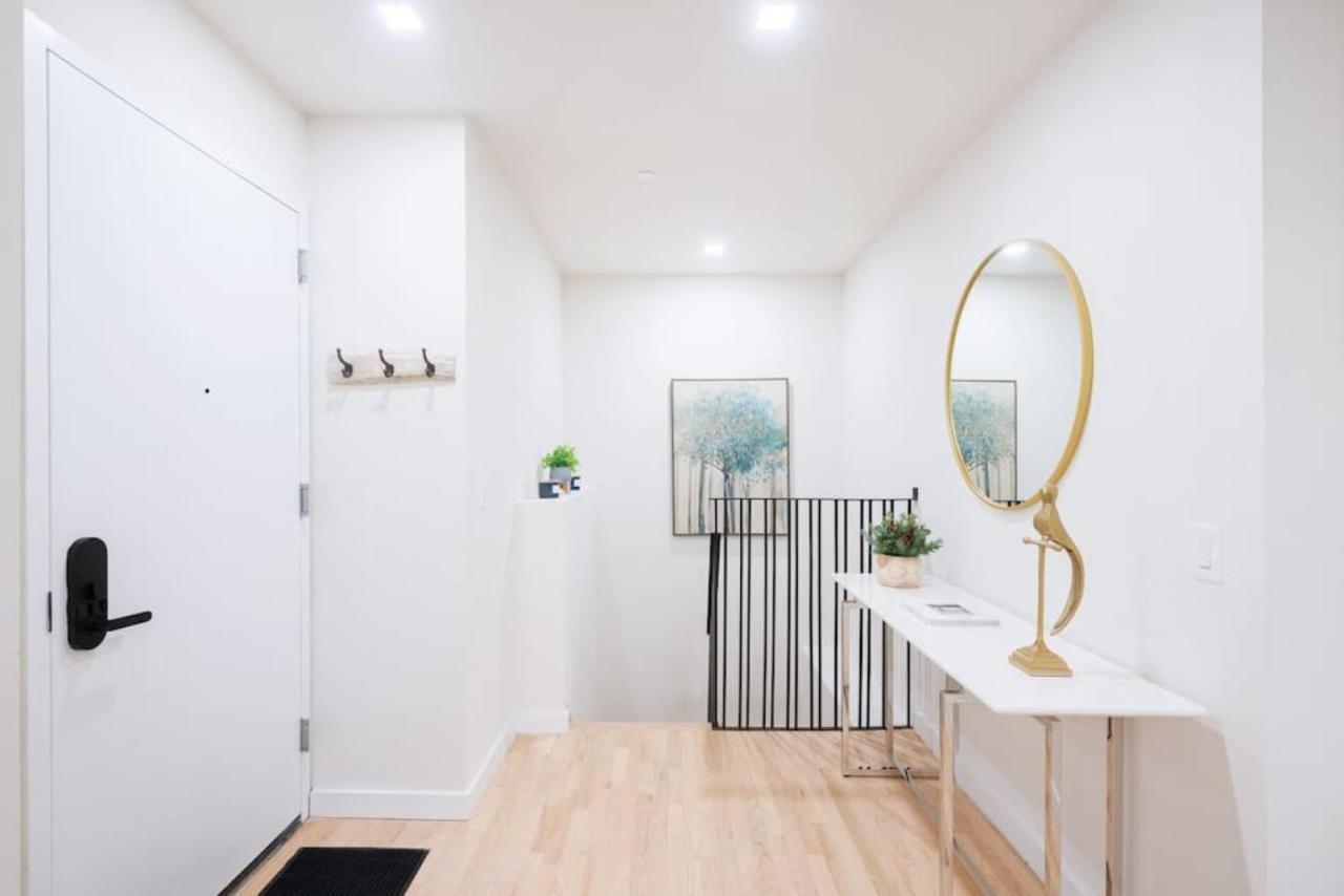 Luxury 2br Duplex 5min To Park *