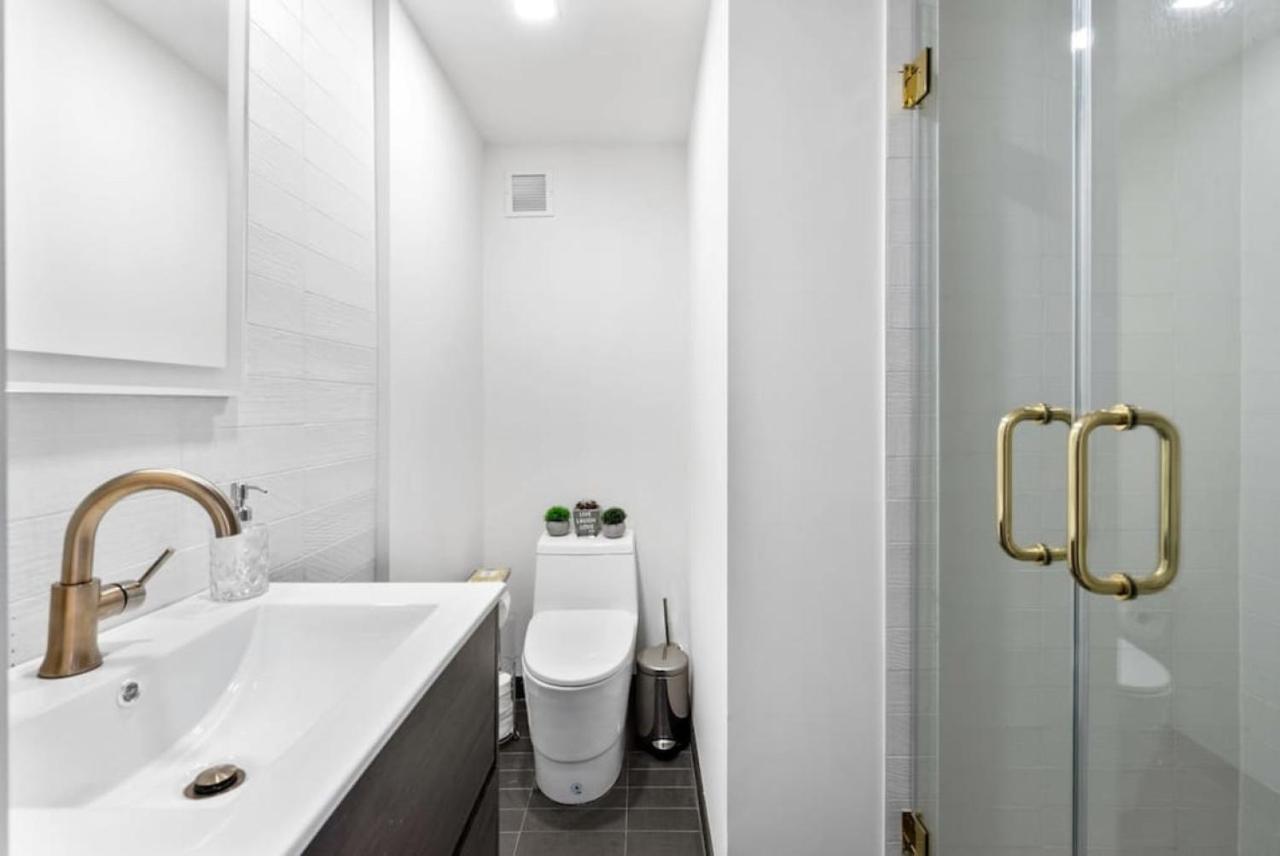 Apartment 3br Penthouse With Massive Private Rooftop