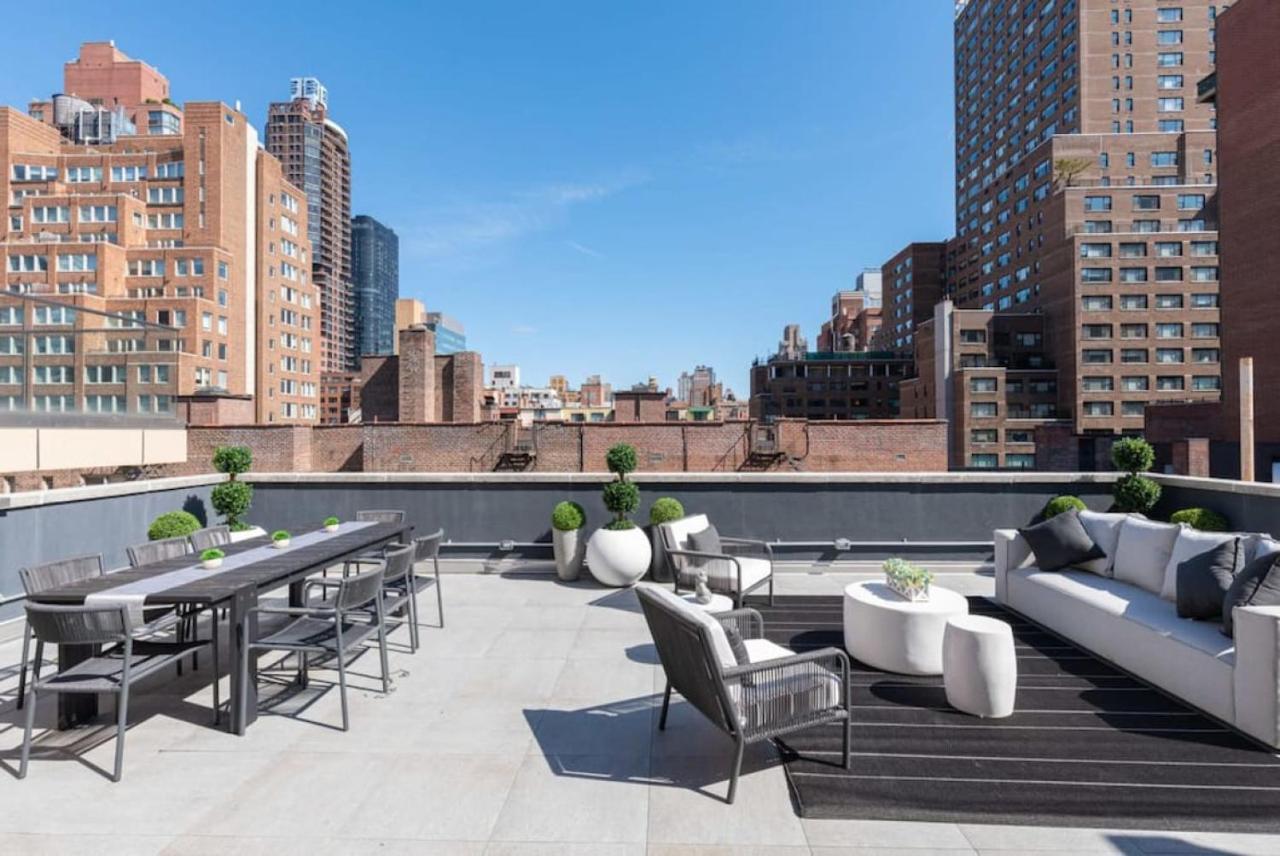 3br Penthouse With Massive Private Rooftop Apartment *