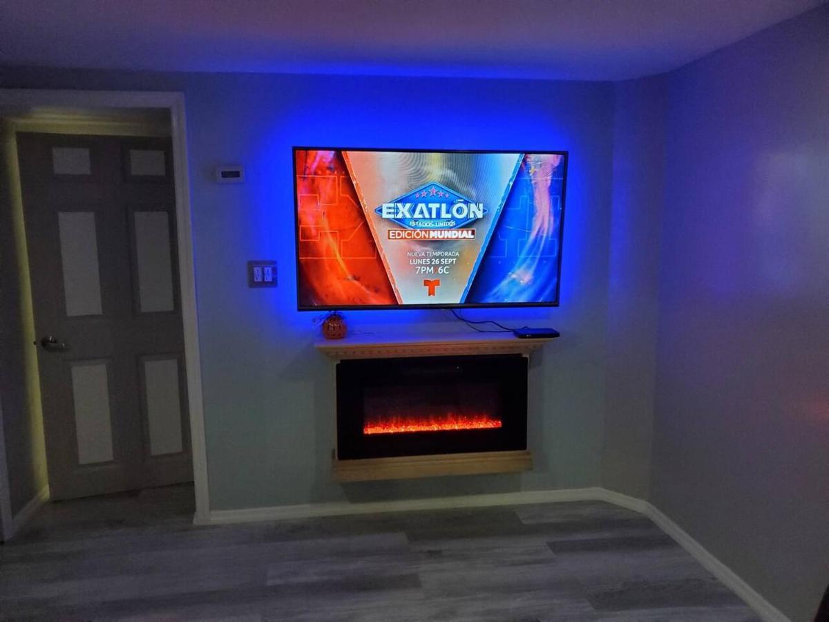 Lovely 2 Bedroom With 2 Entrance And Parking * New York
