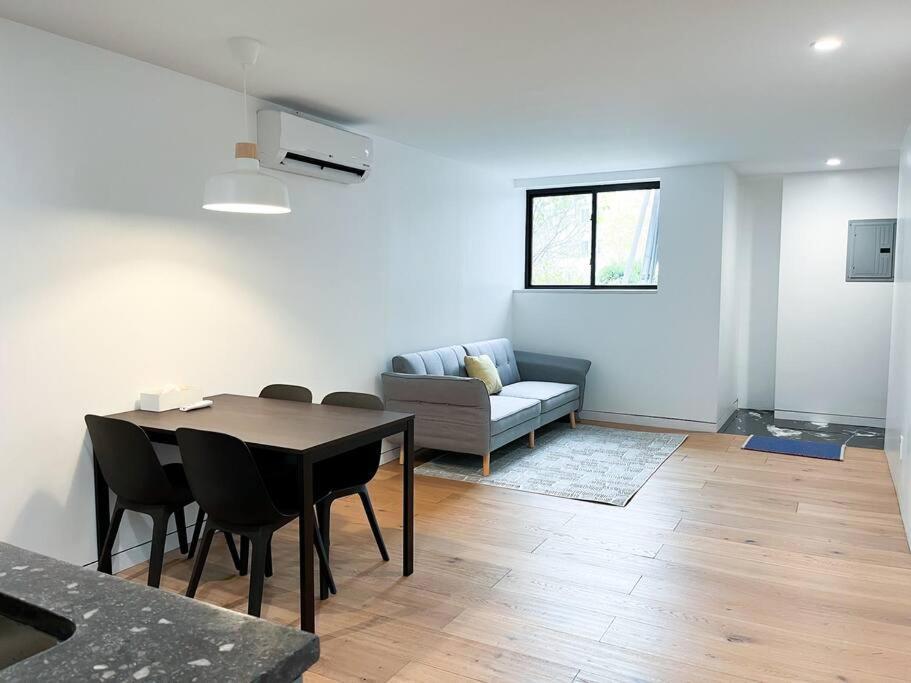 New Cozy Modern Minimalist In Brooklyn At Rem-casa Apartment New York