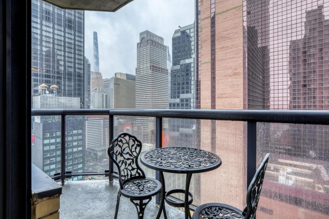 Midtown 1br W Water Views Indoor Pool Nyc-36 Apartment