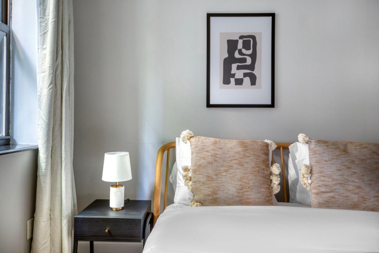 Kips Bay 1br W Backyard Nr Park Train Nyc-1263 *