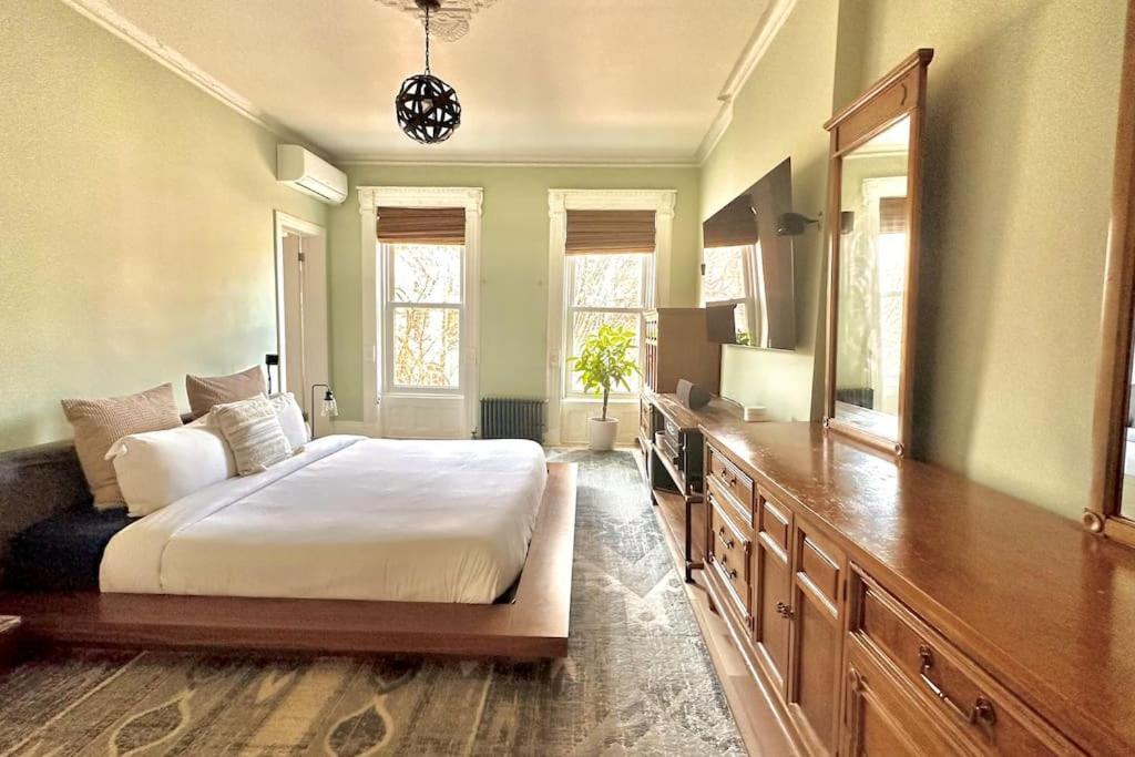 Relaxing & Cozy Spa. In Brooklyn Mins To Mhtn *