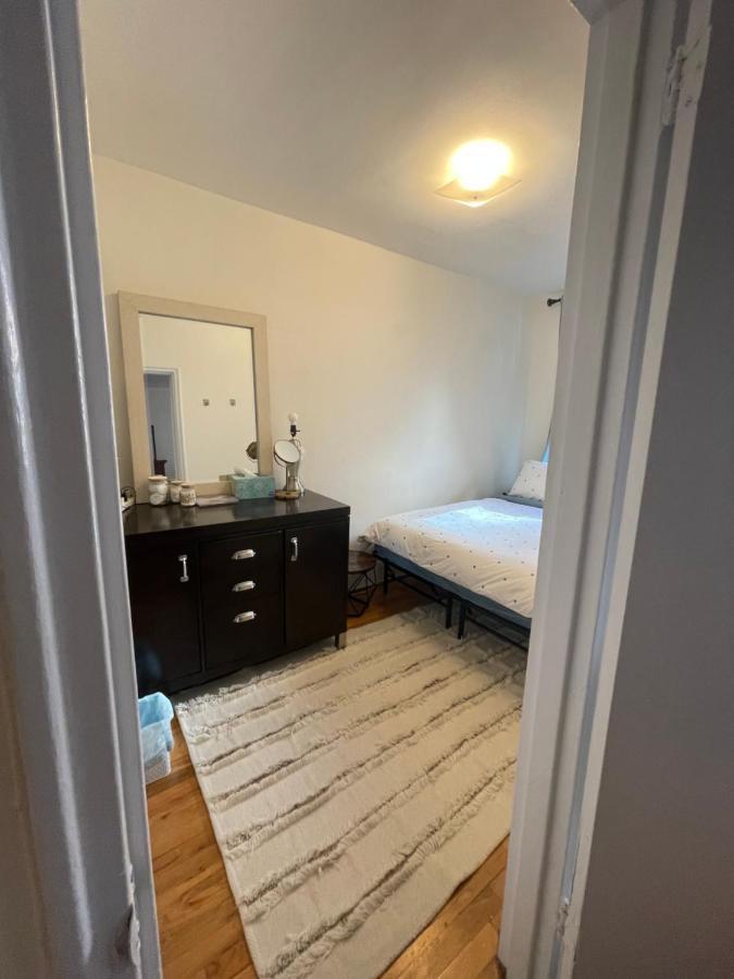 Cozy Place In Midtown Nyc Apartment *