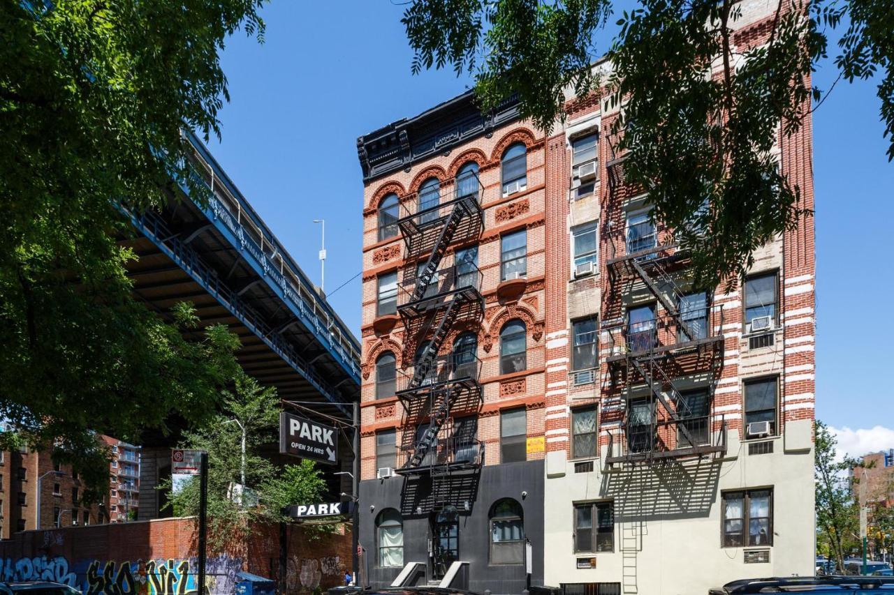 235: Lower East Side Apartment *