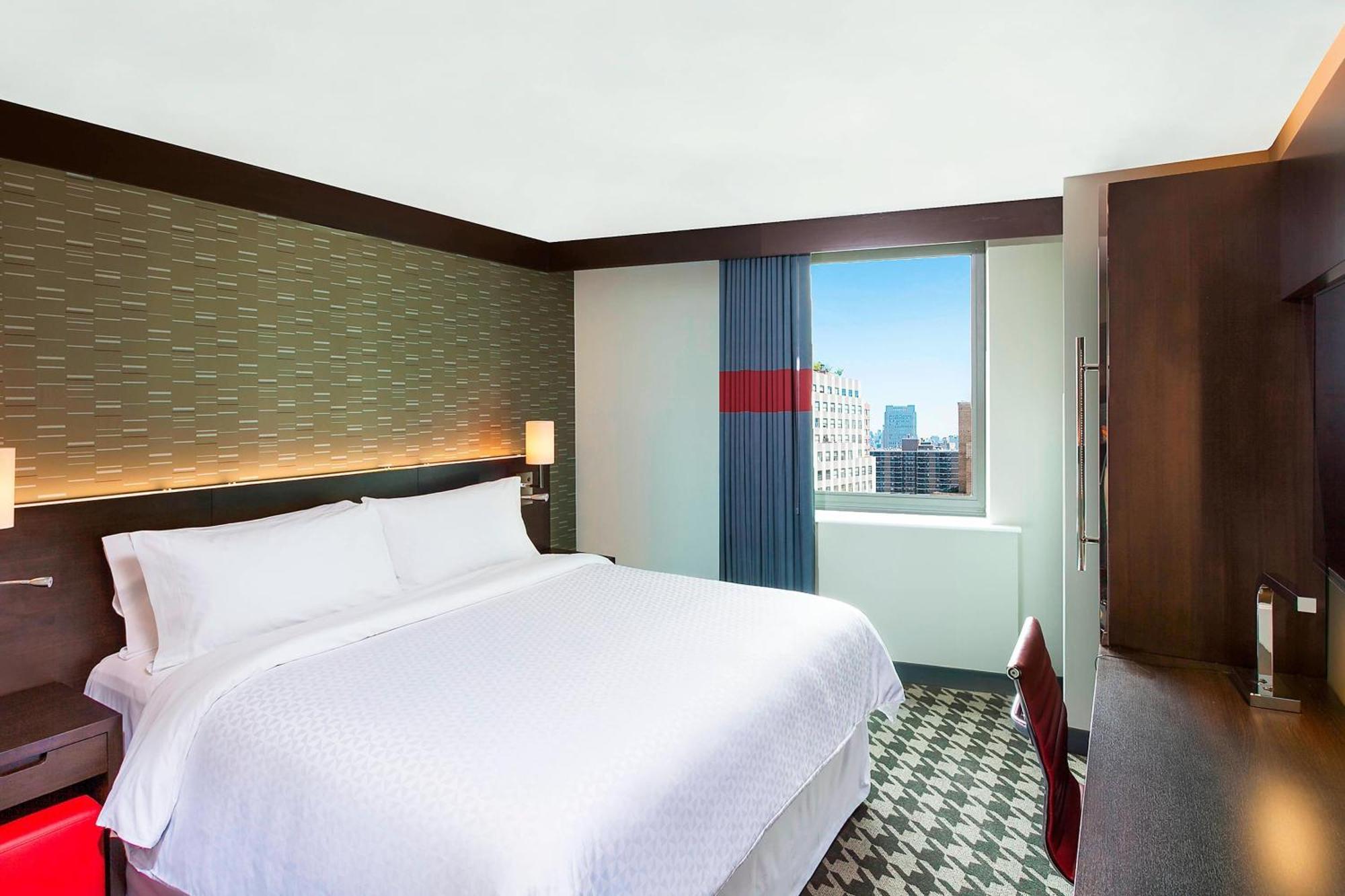 Four Points By Sheraton Downtown Hotel