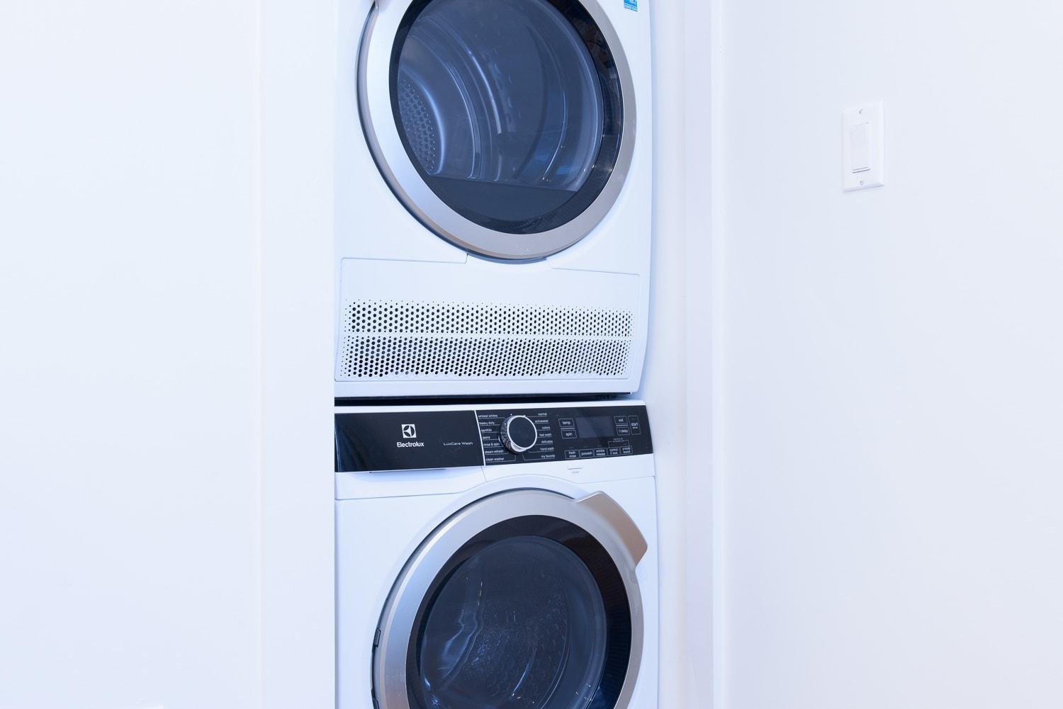 7-1 2br 1bath In Prime Park Slope New York