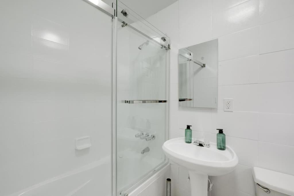 Brooklyn Bliss Your Chic Studio Apt Apartment *