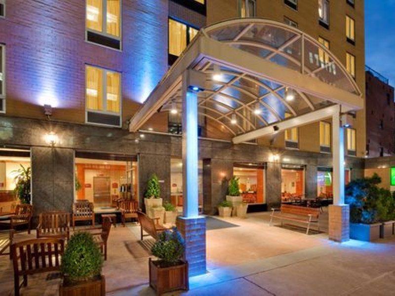Express Chelsea By Ihg Hotel New York