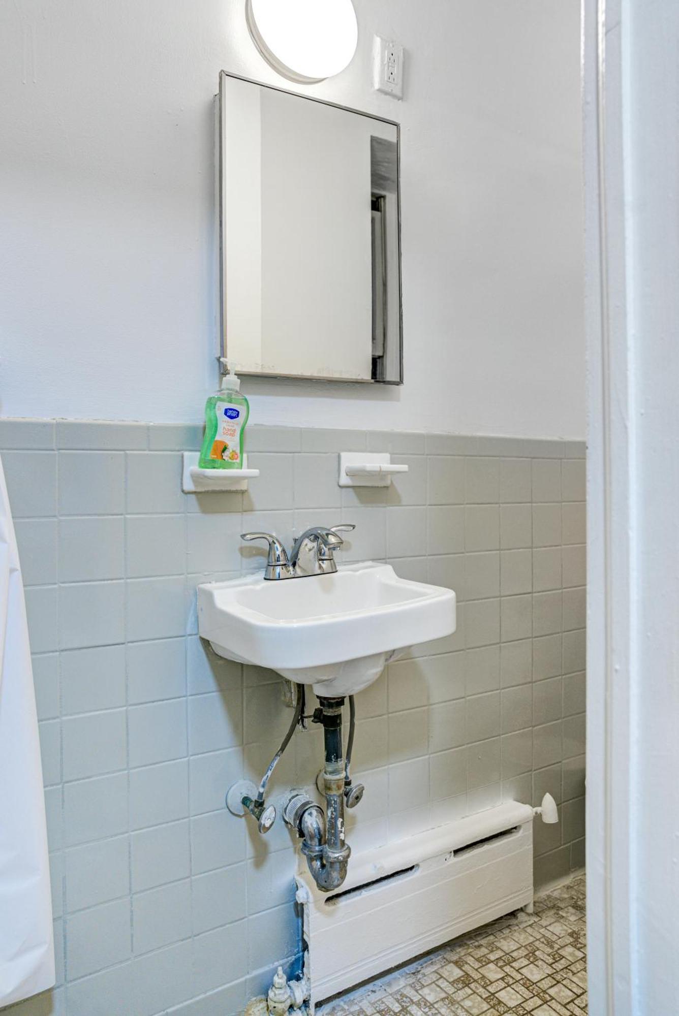 Apartment Heavenly Suites In Perfect Location Of Hell Kitchen New York