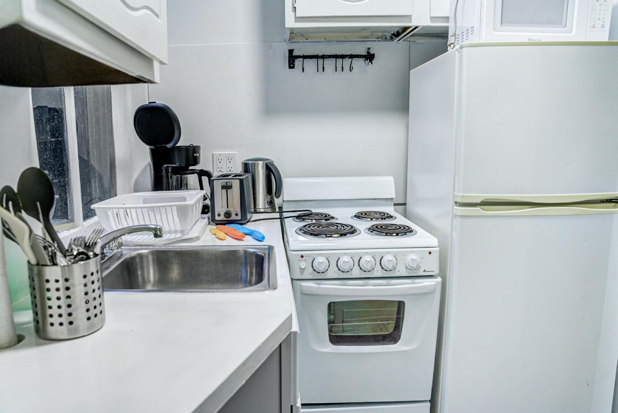 Heavenly Suites In Perfect Location Of Hell Kitchen Apartment