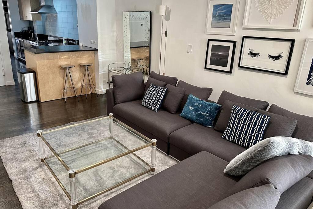 Private Townhome Near Un Holiday home