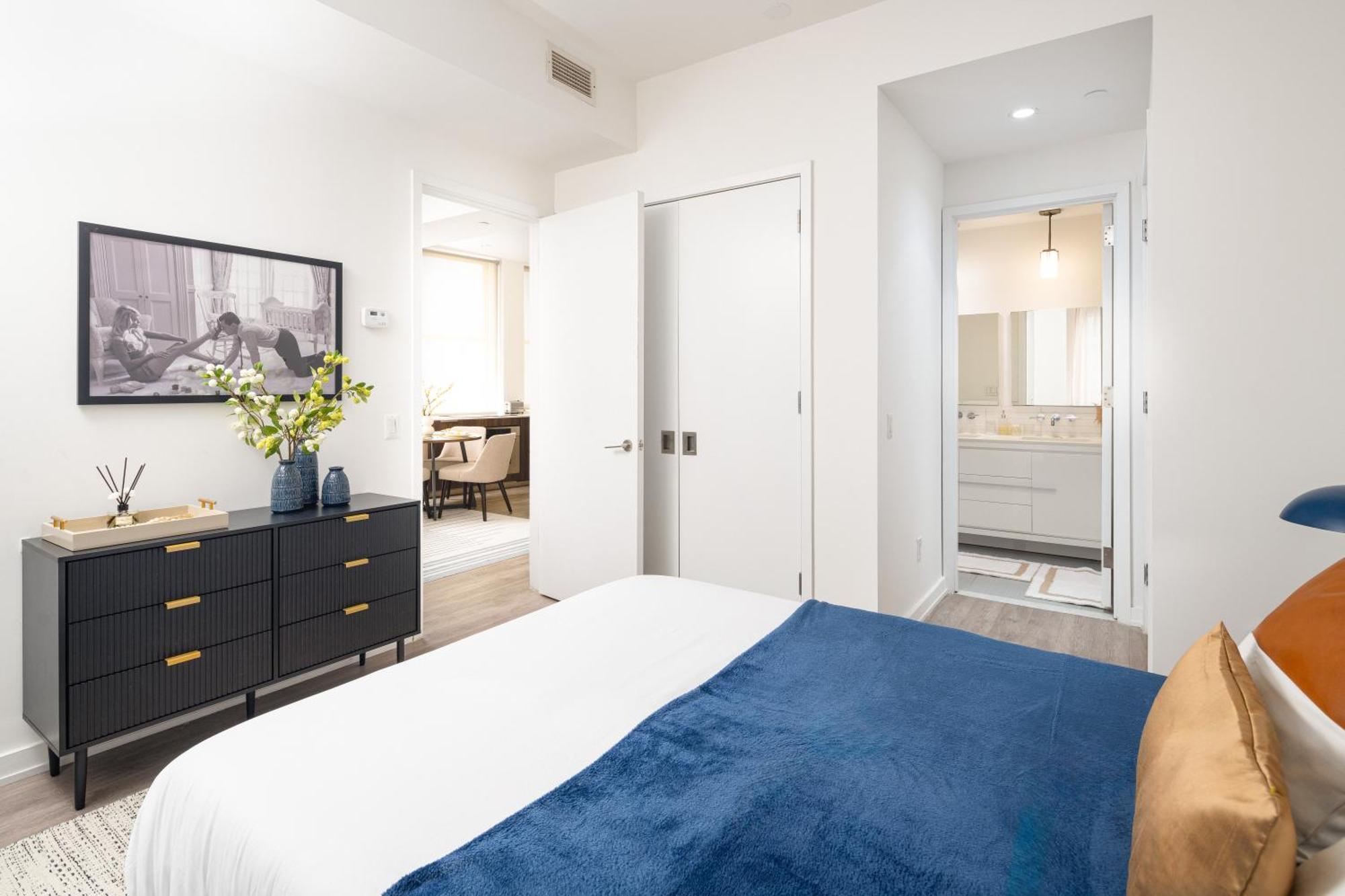 Apartment Luxury 2bd Nr St Gym Rooftop W/d