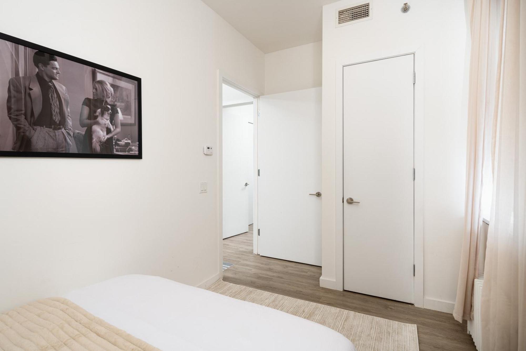 Luxury 2bd Nr St Gym Rooftop W/d Apartment *