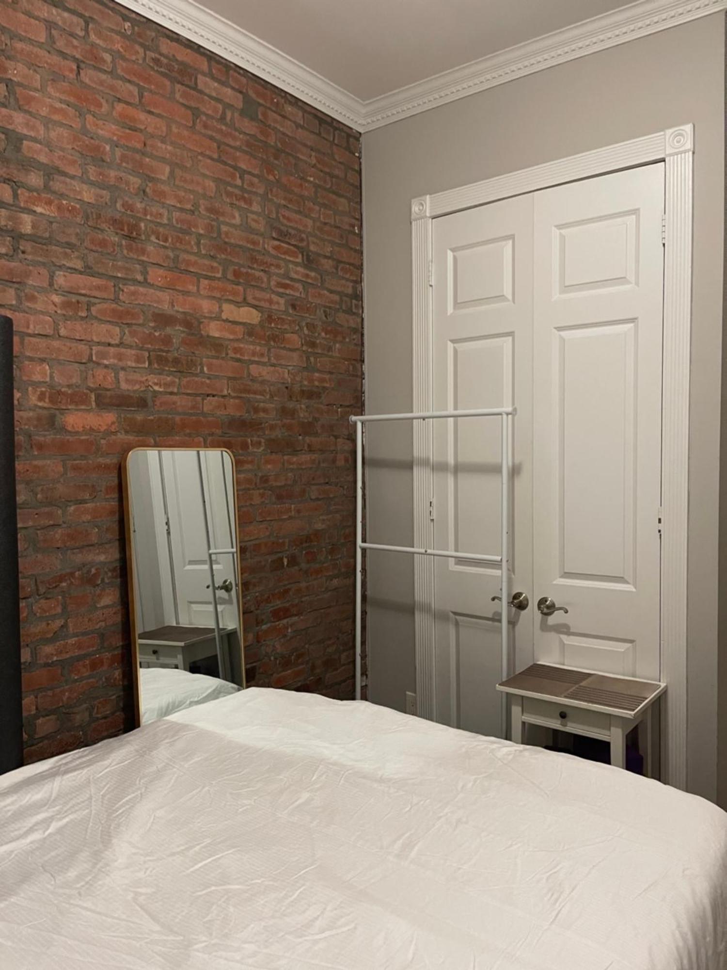 Private One Bedroom One Bathroom New York