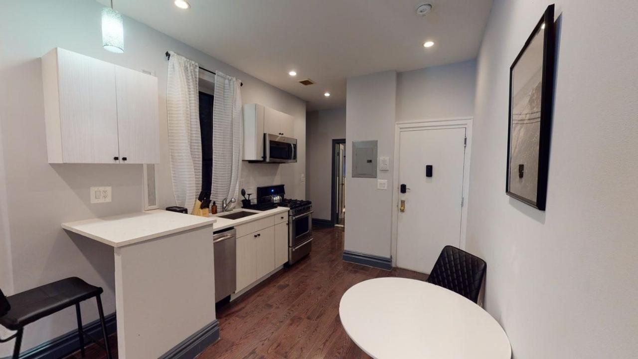 497: Columbus Circle Apartment *
