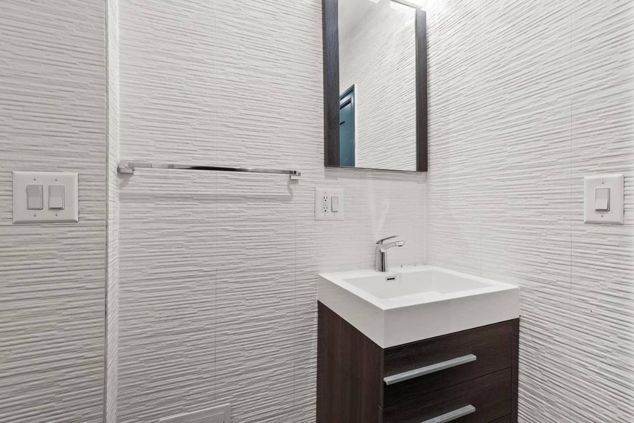 497: Columbus Circle Apartment New York