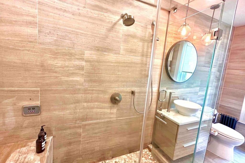 Apartment Relaxing & Cozy Spa. In Brooklyn Mins To Mhtn