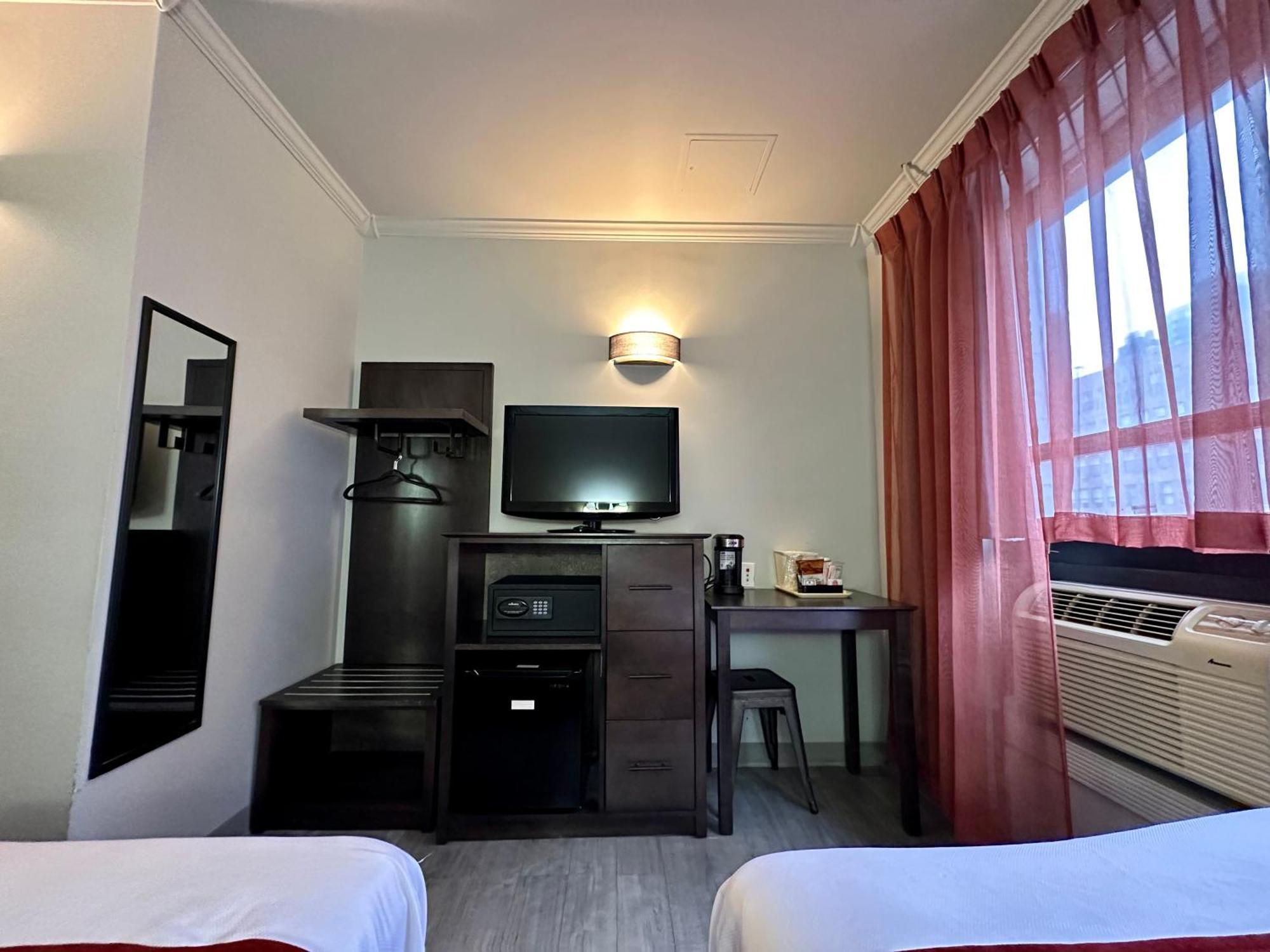 Heritage Hotel New York City 3*