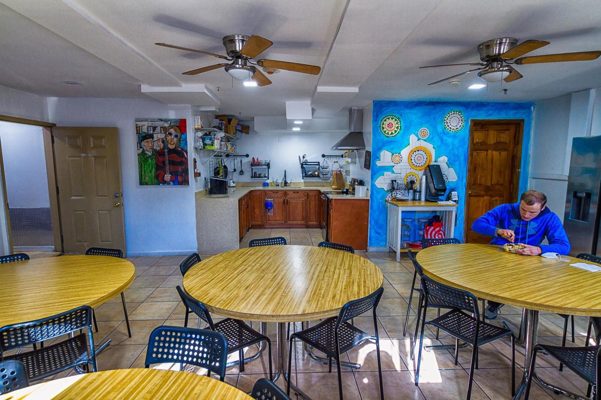 Ny Moore Hostel *