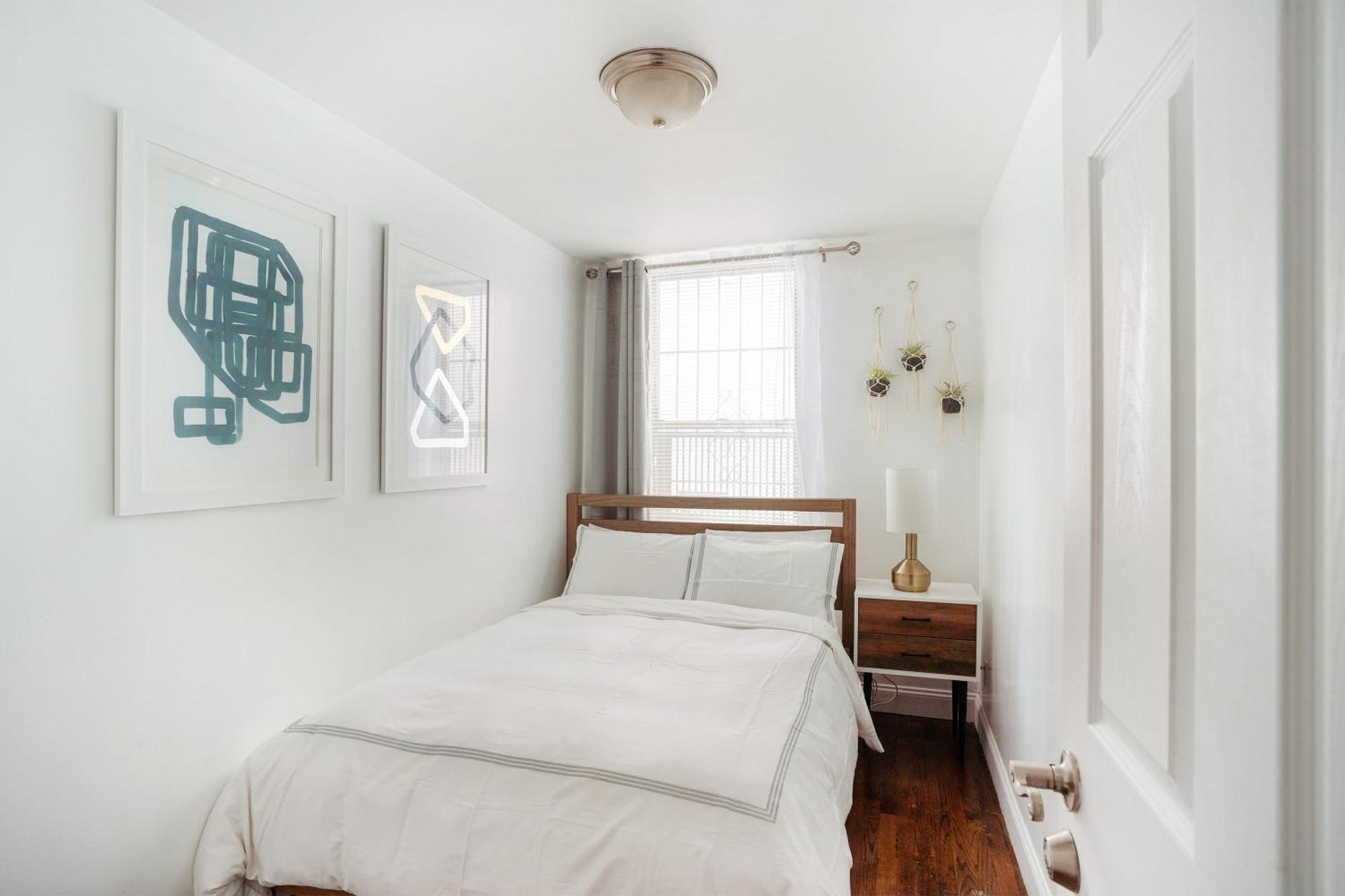 Apartment 1435-3-3 Bedrooms 2bath W D Prime Upper East New York