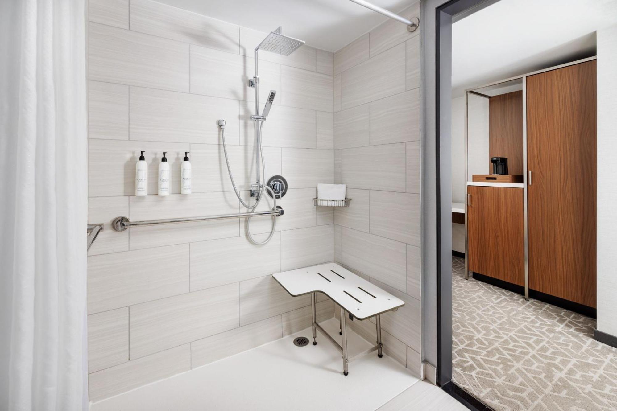 Hotel Springhill By Marriott Manhattan/times Square South 4*