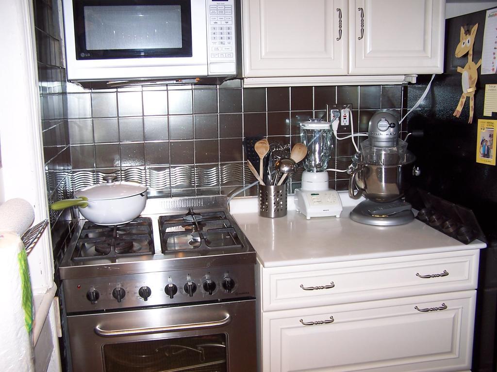 Apartment Brownstone Bed And No Breakfast New York