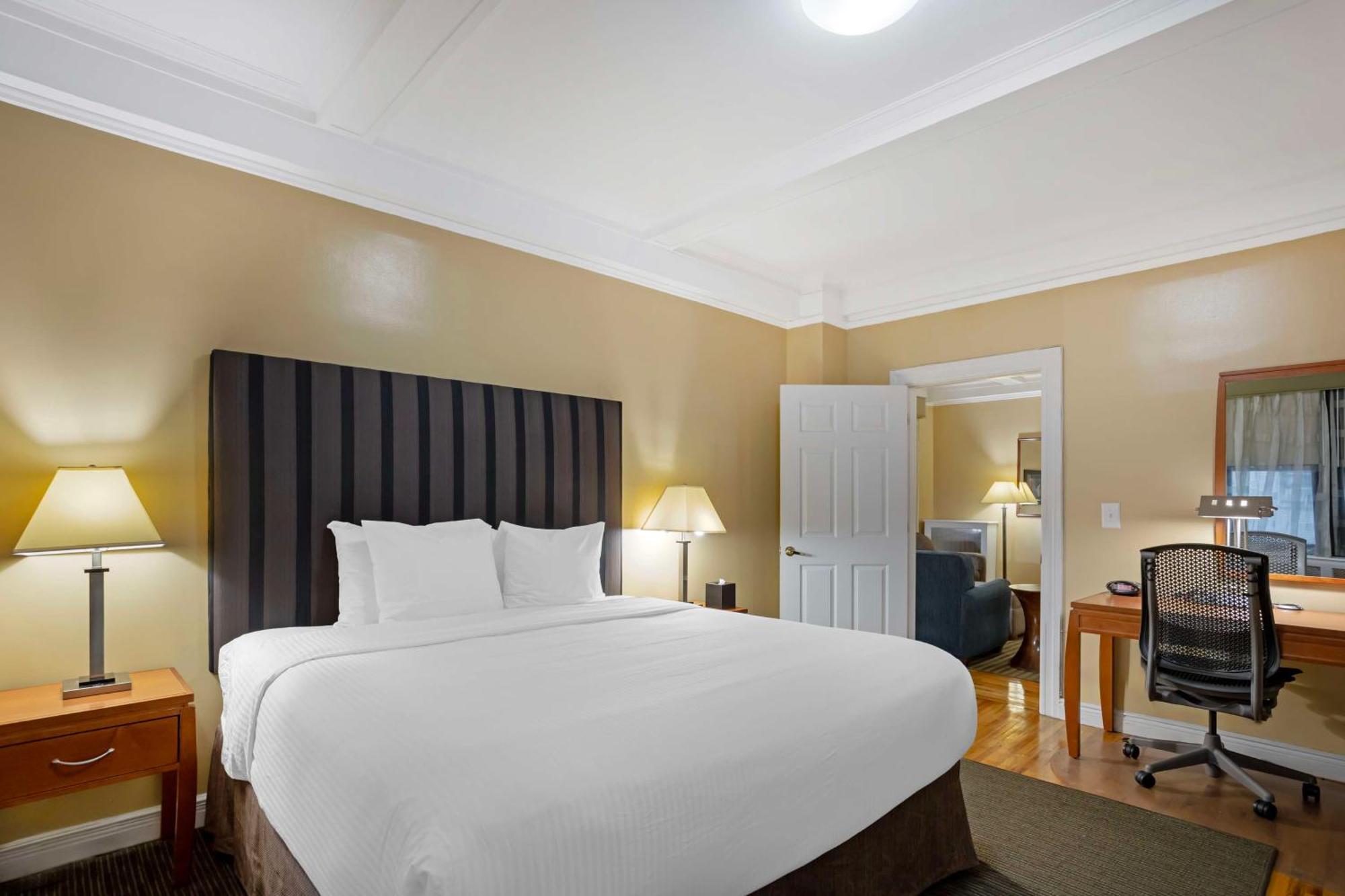 Hotel Best Western Plus Hospitality House 3*