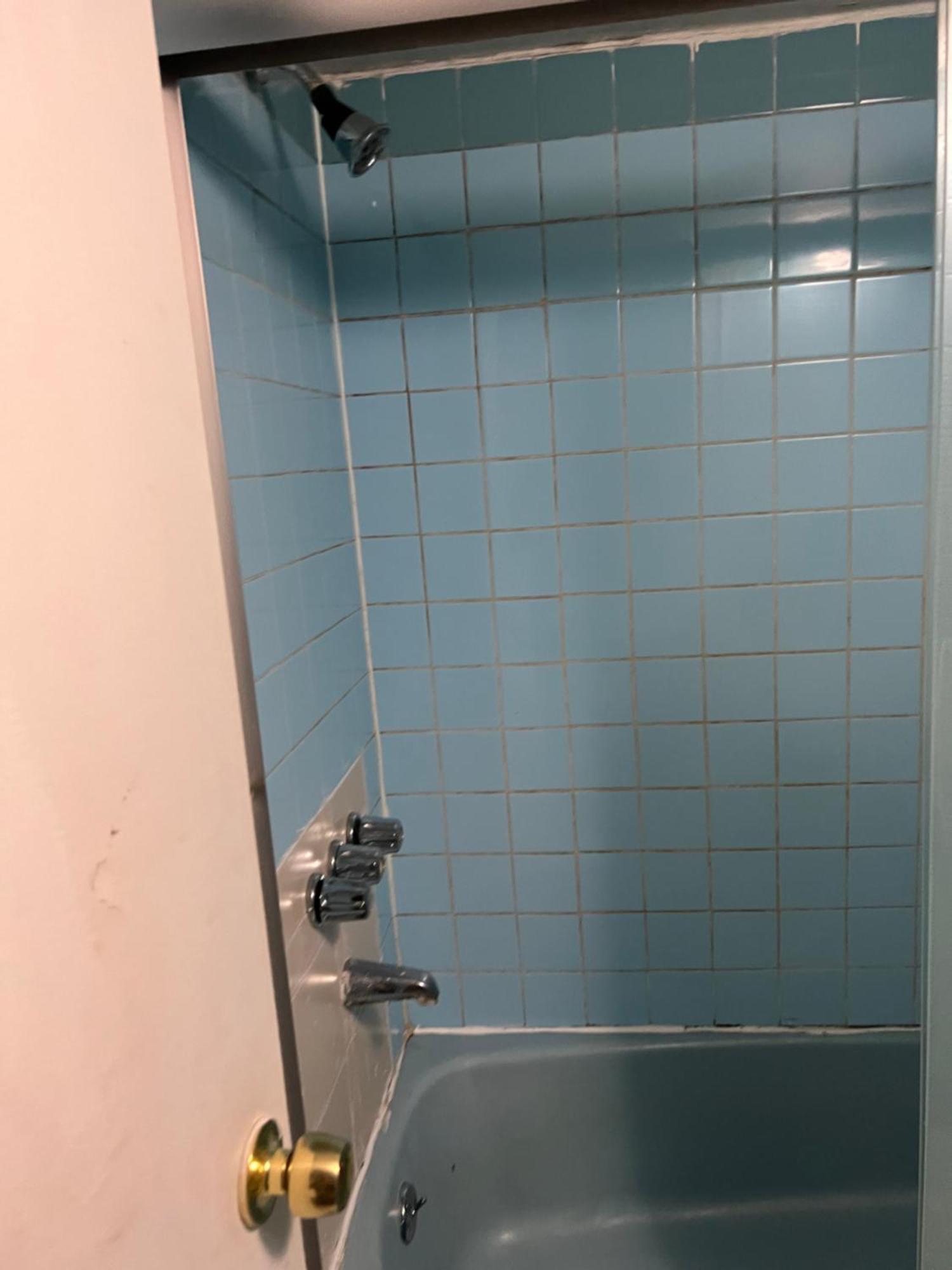 No Apt H 1 Basement Adrress Is Francis Lewis Blvd Queens Village * New York
