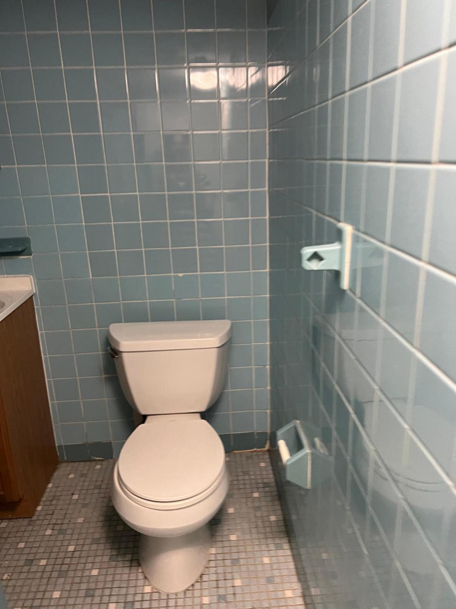 No Apt H 1 Basement Adrress Is Francis Lewis Blvd Queens Village *