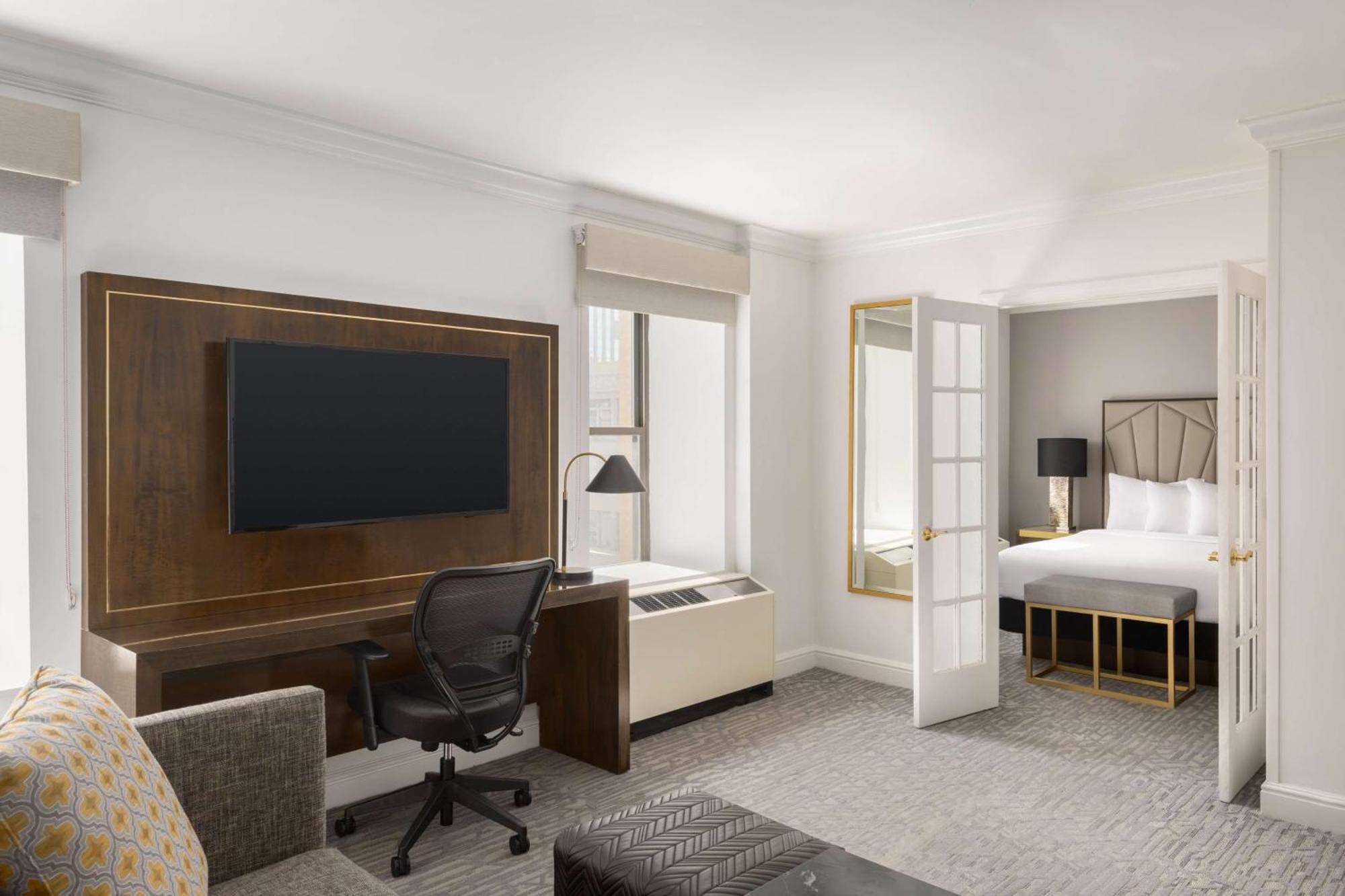 Martinique On Broadway, Curio Collection By Hilton 4* New York