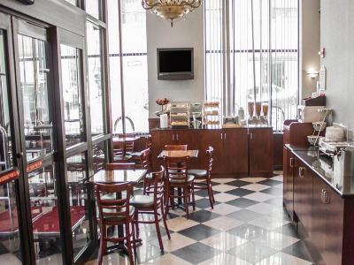 Quality Long Island - Queensboro Bridge Hotel