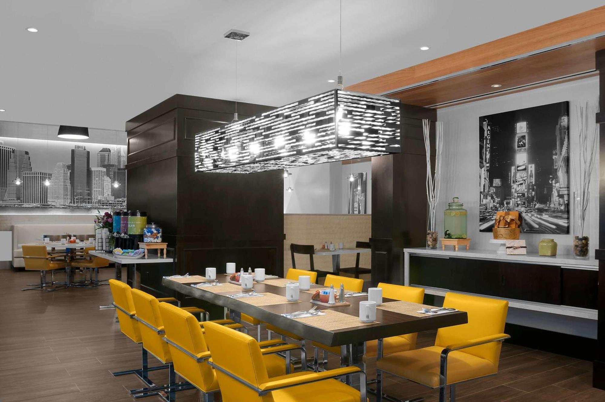 Hilton Garden - Times Square New York
