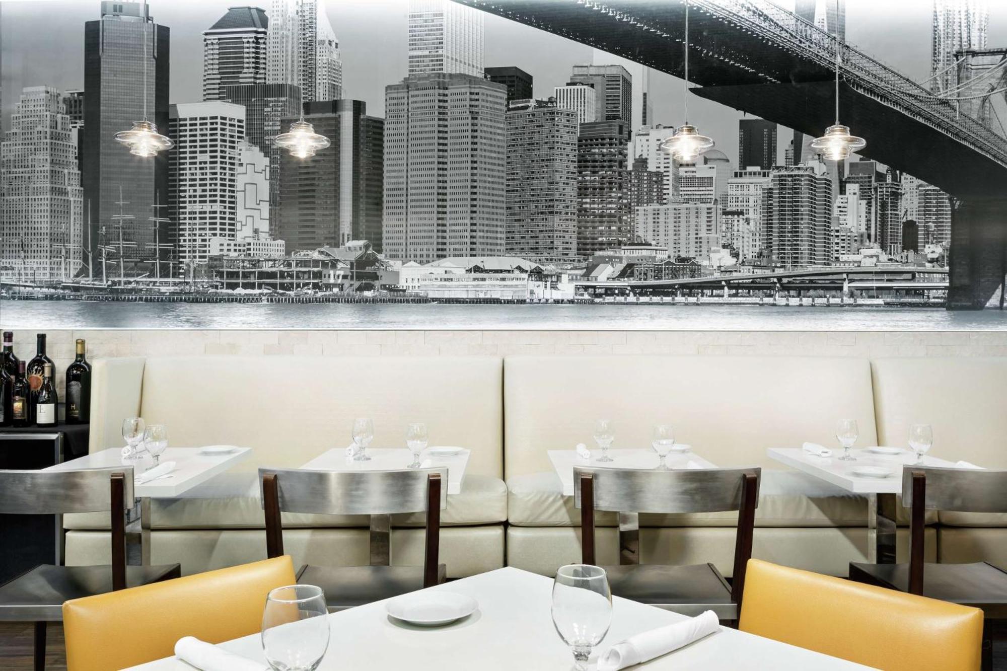 Hilton Garden - Times Square Hotel New York