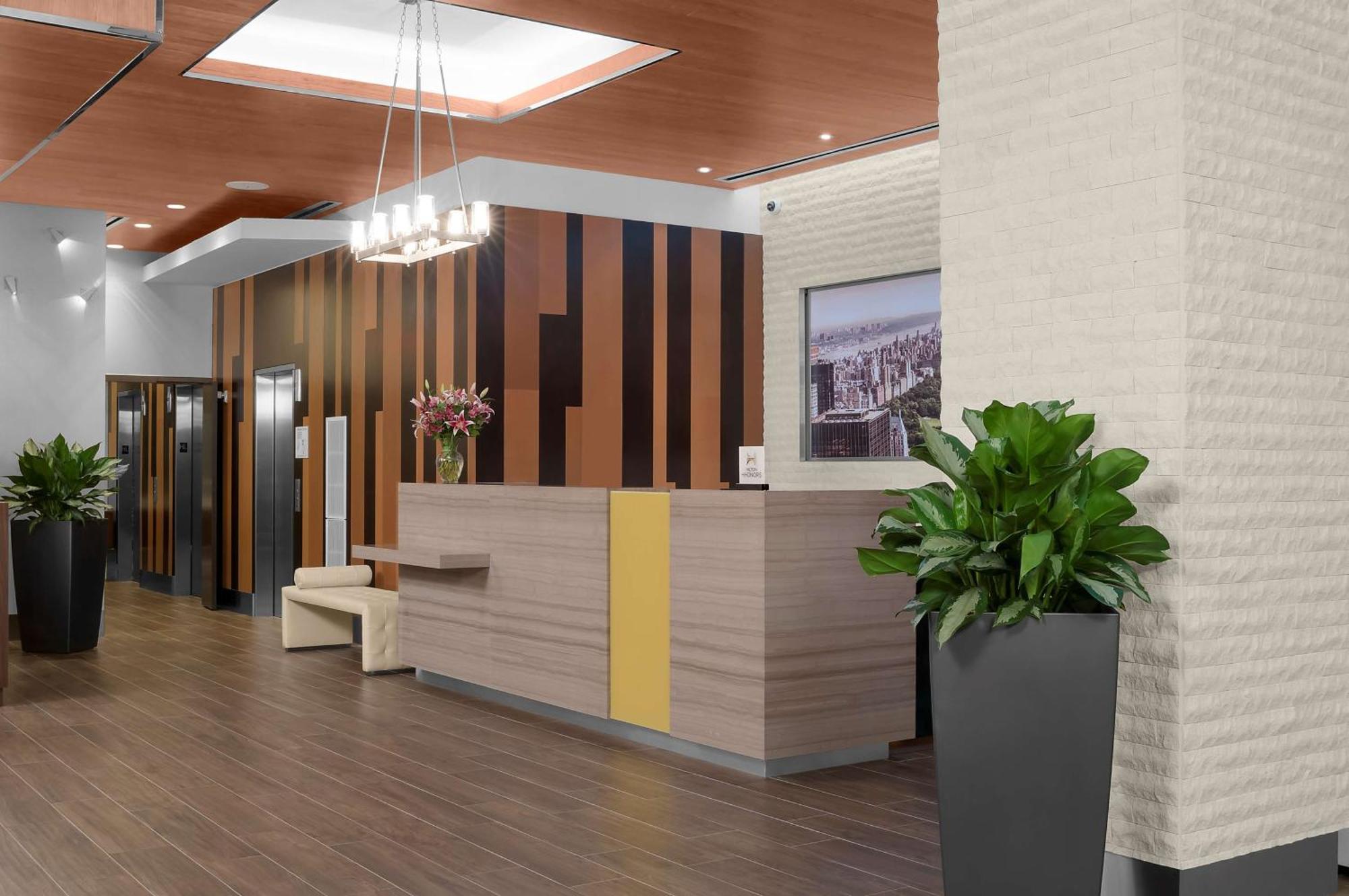 Hilton Garden - Times Square Hotel New York