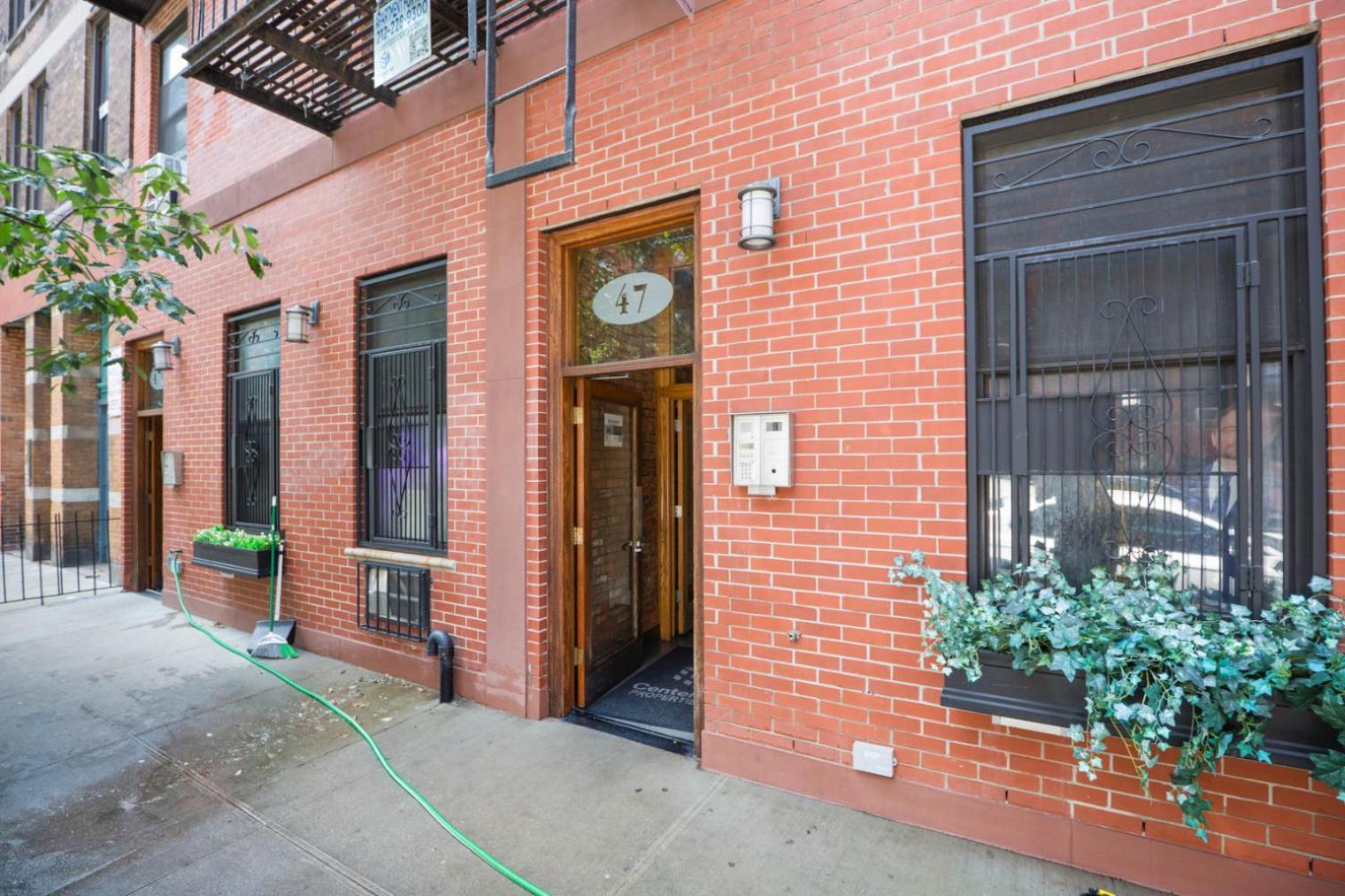 East Village 2br W Balcony Wd Nr Subway Nyc-1191 Apartment New York