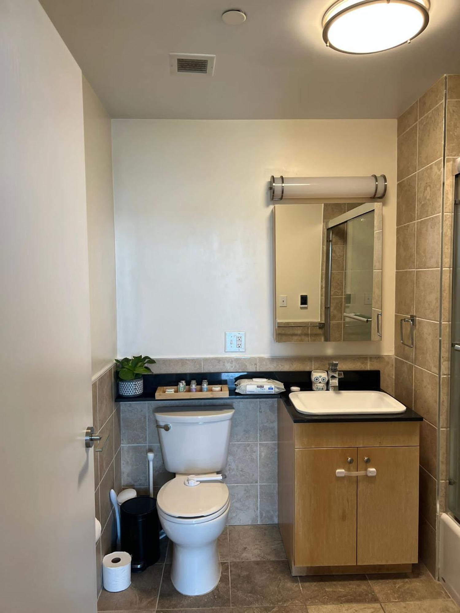 Apartment Aphrodites Garden New York