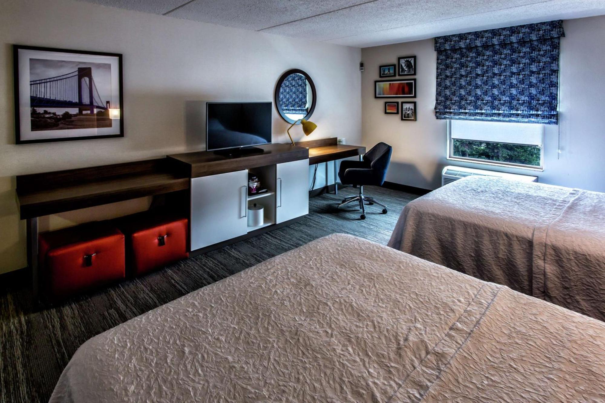 Hampton & Staten Island Hotel 3*