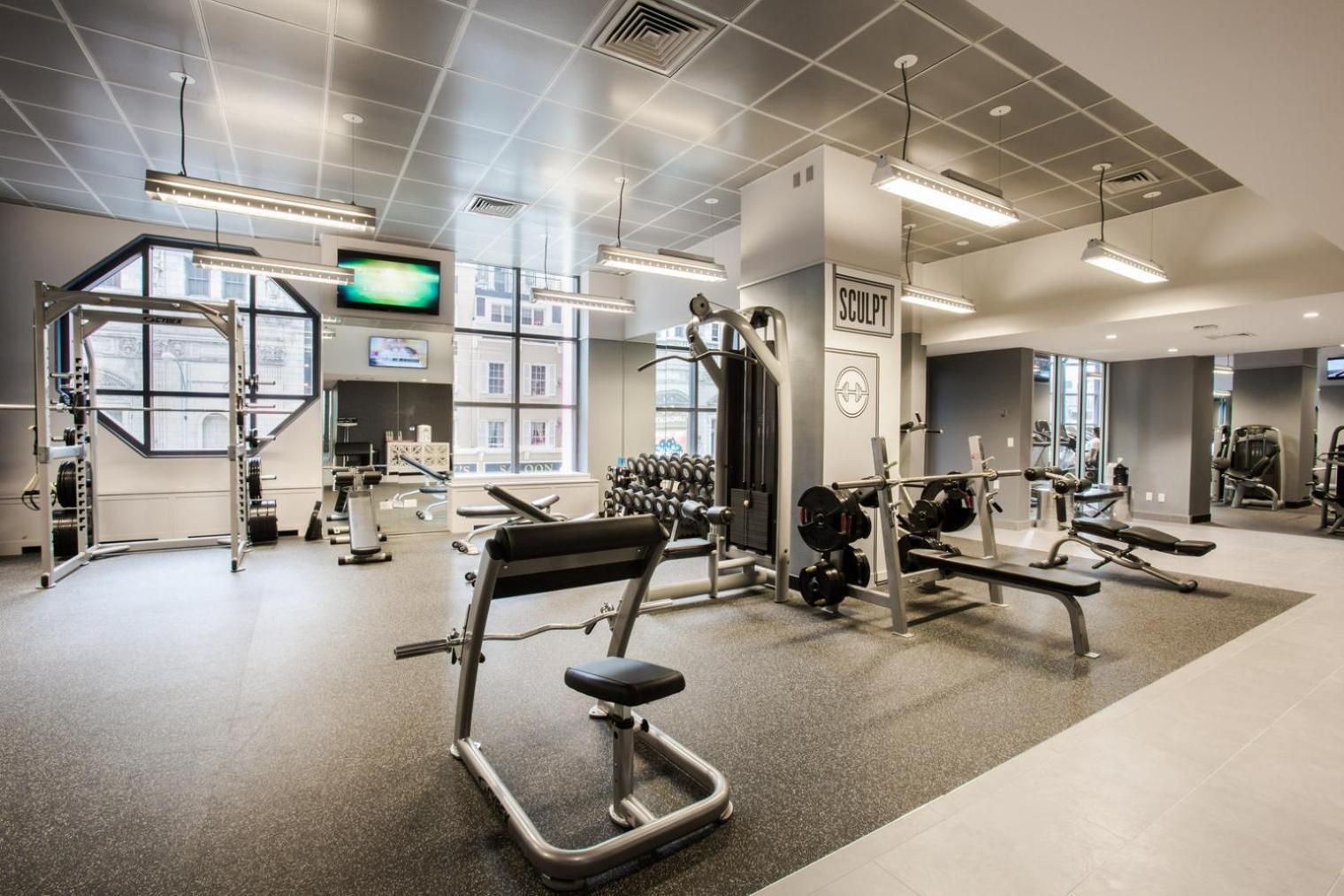 Midtown 1br W Dm Elevator Gym Nr Times Sq Nyc-799 Apartment