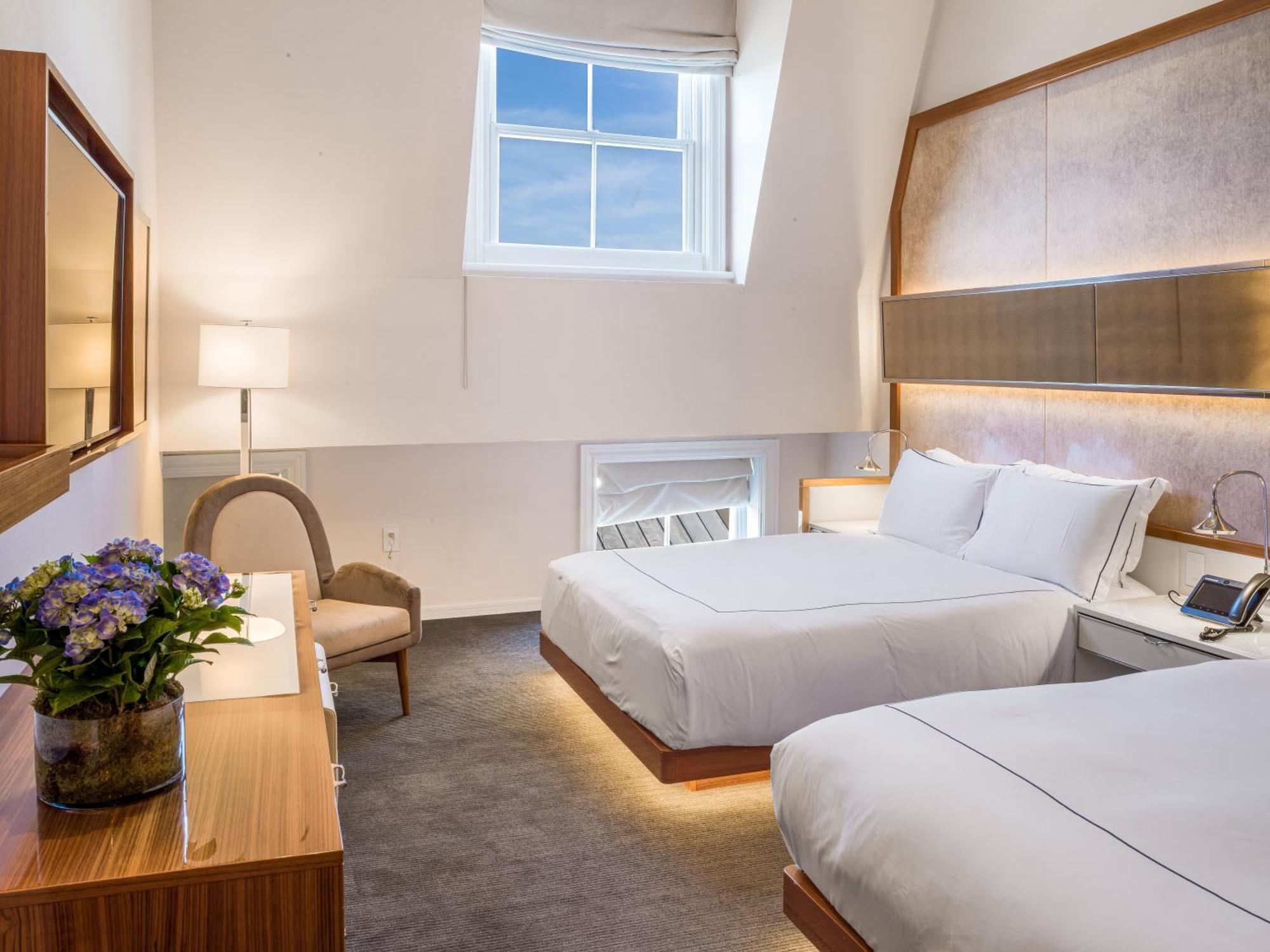 33 Hotel, City, Seaport Hotel 5*